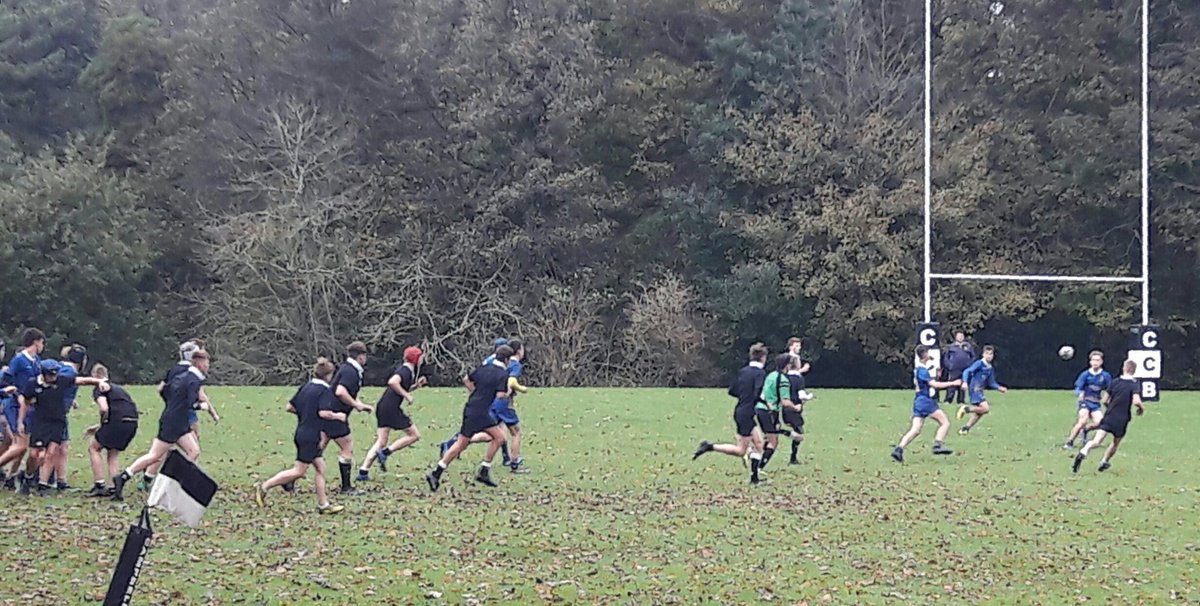 Meds looking great today on Fox's Field. 
<a href="/CCBRugbyClub/">CCB Rugby Club</a>