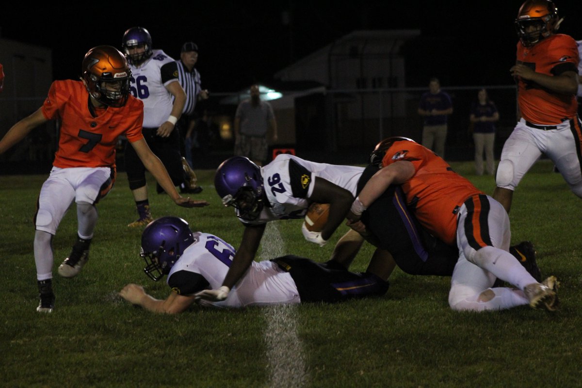 OlneyTigerFB's tweet photo. Scenes from @OlneyTigerFB vs. @CWWarriors @RCHSTigers @cwhsfans https://t.co/W32v26THud