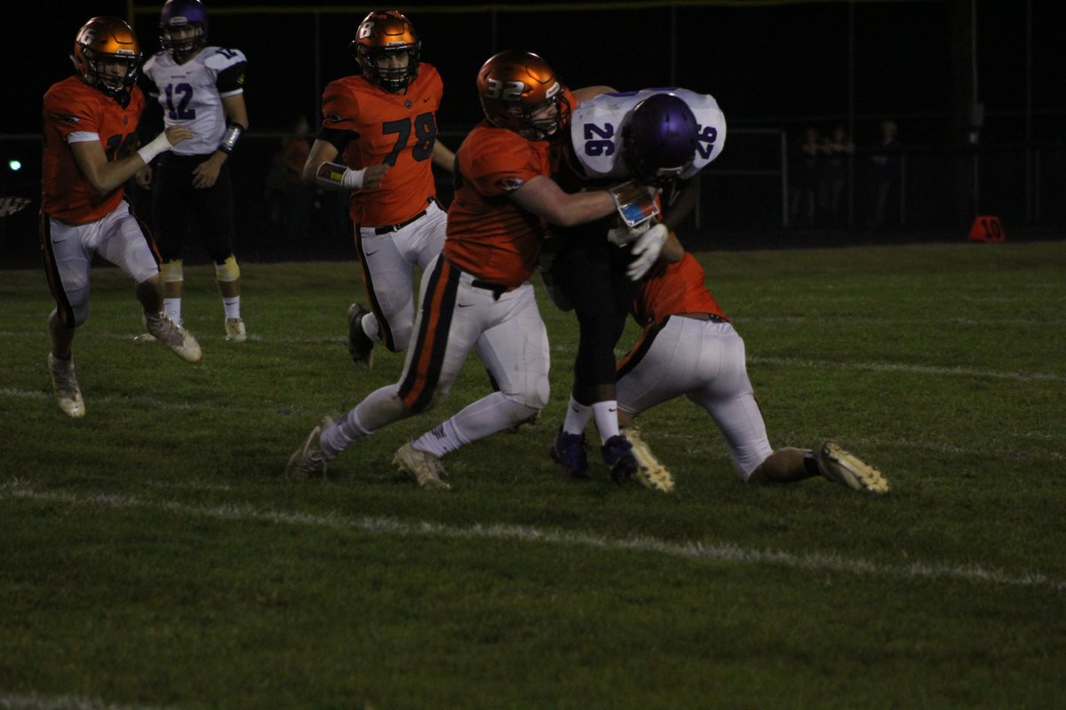 OlneyTigerFB's tweet photo. Scenes from @OlneyTigerFB vs. @CWWarriors @RCHSTigers @cwhsfans https://t.co/vb6i6ic75d