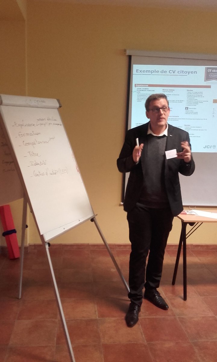 LFougeirol's tweet photo. Atelier #CvCitoyen aux #LEOClub pour valoriser son #Expérience #Associative lors d'un #Recrutement #CNL2017 #WeAreJCI #Emploi #AudaceJCEF https://t.co/3V5NNtFx75