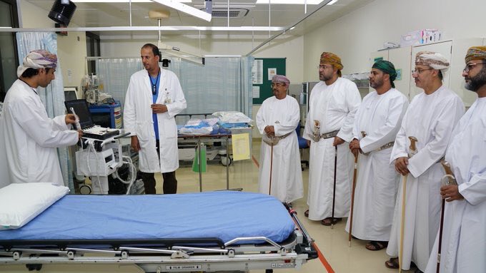 nashr_om's tweet photo. بتمويل من الشركة العمانية للغاز الطبيعي المسال تدشين عدد من أجهزة التصوير بالموجات فوق الصوتية بالمستشفى الجامعي.
#المستشفى_الجامعي
#SQUH https://t.co/v57ZTO4uXC