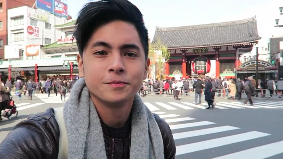 joanborbs's tweet photo. Kyah, so gwapo 💙😭 long wait is over!!! Please watch miguel's 3rd japan vlog on his yt channel! Don't miss it 💕 @MiguelTanfelix_ https://t.co/ekhAq1NNj7