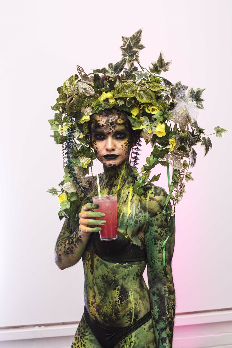 Absolut_NI's tweet photo. Complimentary Absolut Lime &amp; Soda, a chance to #WIN Absolut prizes and brunch...plus a few other surprises. 

See you at 8pm @NationalBelfast #AbsolutNI https://t.co/UjcN9OKJBE