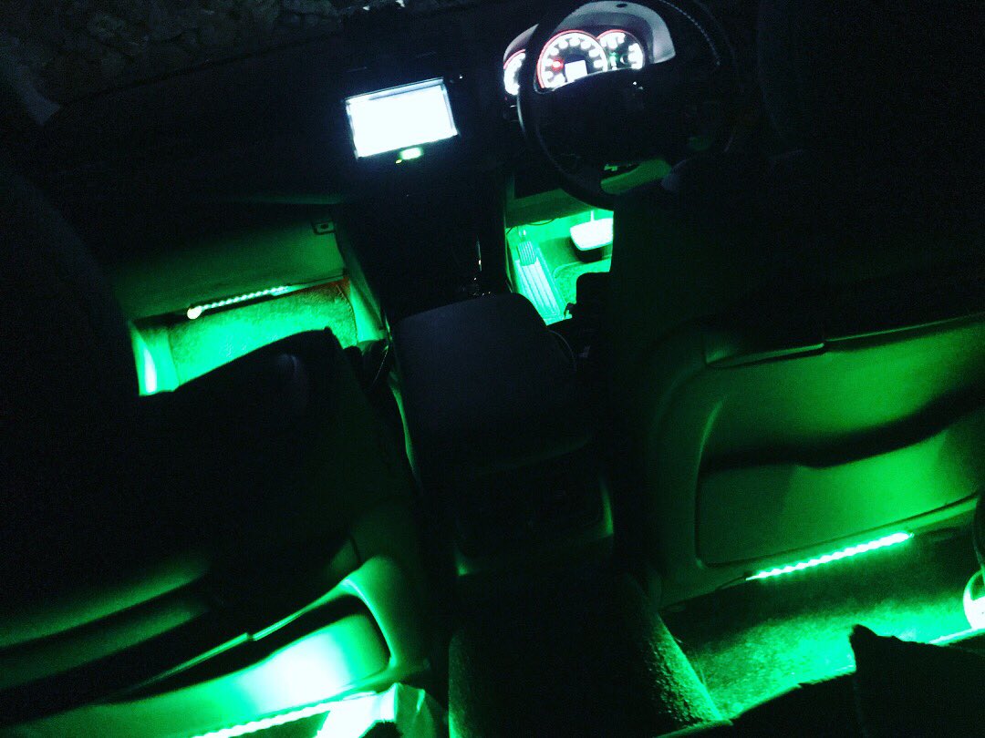 車垢 蓮 足元led付けた やっぱ足元大事 これでいつでもライブ気分や 笑 Ledテープ クラウンアスリート 250系前期 車垢 蓮 足元led付けた やっぱ足元大事 これでいつでもライブ気分や 笑 Ledテープ クラウンアスリート 250系前期