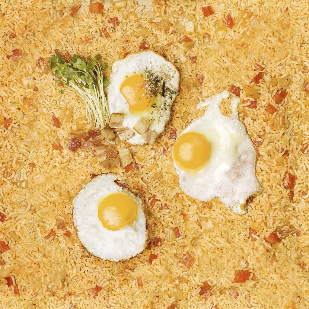 sohgrillhouse's tweet photo. It's time for Kimchi Fried Rice! Another essential part of a meal here at Soh! |#sohgrillhouse https://t.co/yUjTIcQnt0 https://t.co/qLoMsz2B6h