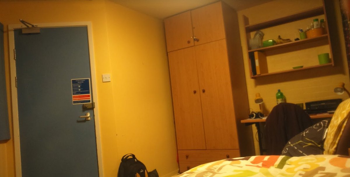 Not all accommodation is on display today! Here's my old room in Whitefields #warwickopen