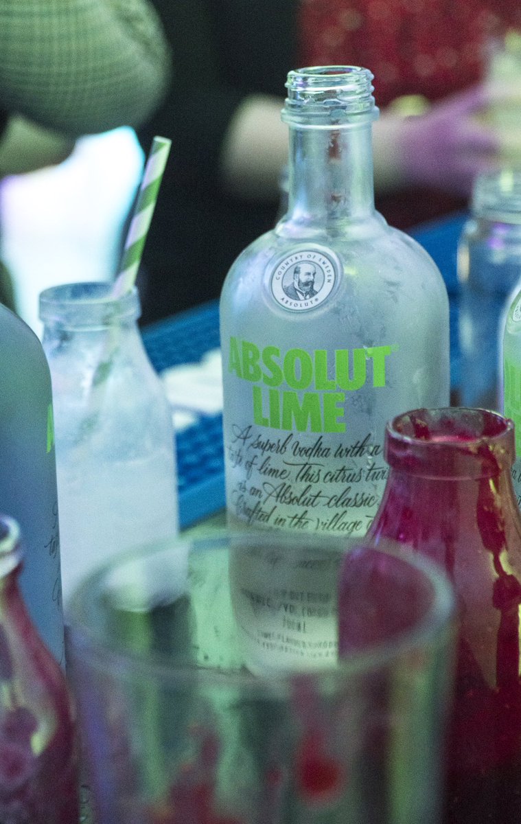 Absolut_NI's tweet photo. Relive summer - come grab some mouth-watering cocktails, right now @NationalBelfast . 

Our night of Lime has kicked off!
#AbsolutNI https://t.co/fw6HZgRO7b