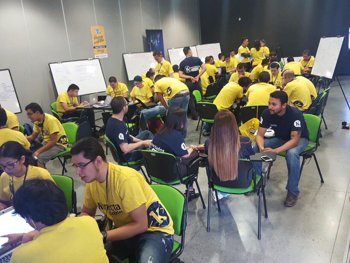 jaheroji's tweet photo. @kleer_la acompañando a @KonectaCbia  el  #konectahackday desde @rutan espacio para compartir y crear soluciones de ciberseguridad https://t.co/gV9ckCFOlv