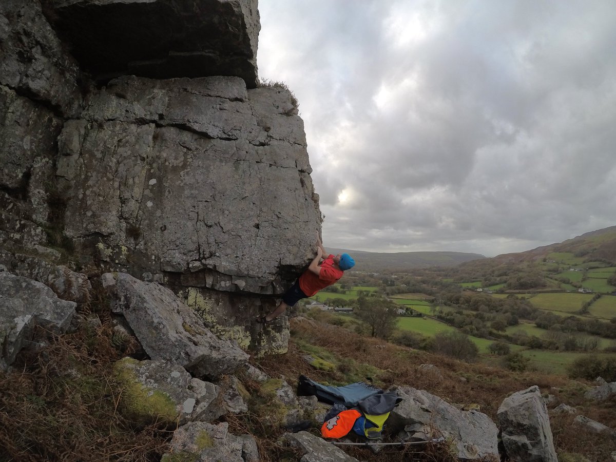 Cool one always nice getting a good 1st ascent #bouldering