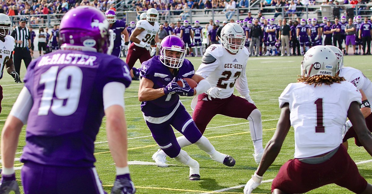 Mustangs win! FINAL SCORE 63 - 10 <a href="/WesternMustangs/">Western Mustangs</a> finish the regular season. GG, Ottawa. #undefeated! #purplereign #westernhoco