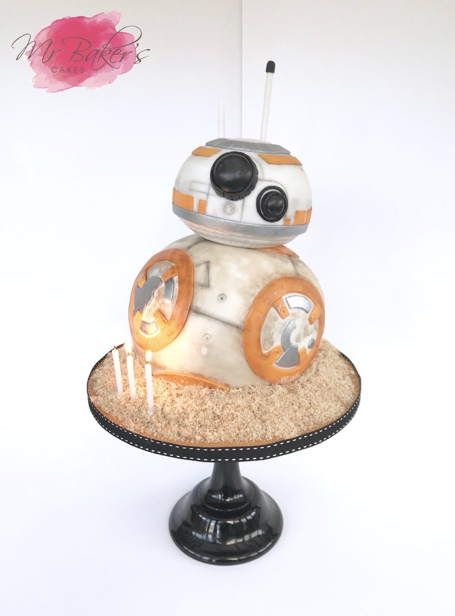 I just surprise-rocked up at my friend’s 30th birthday meal with this cute wee chappy... #bb8 #starwars