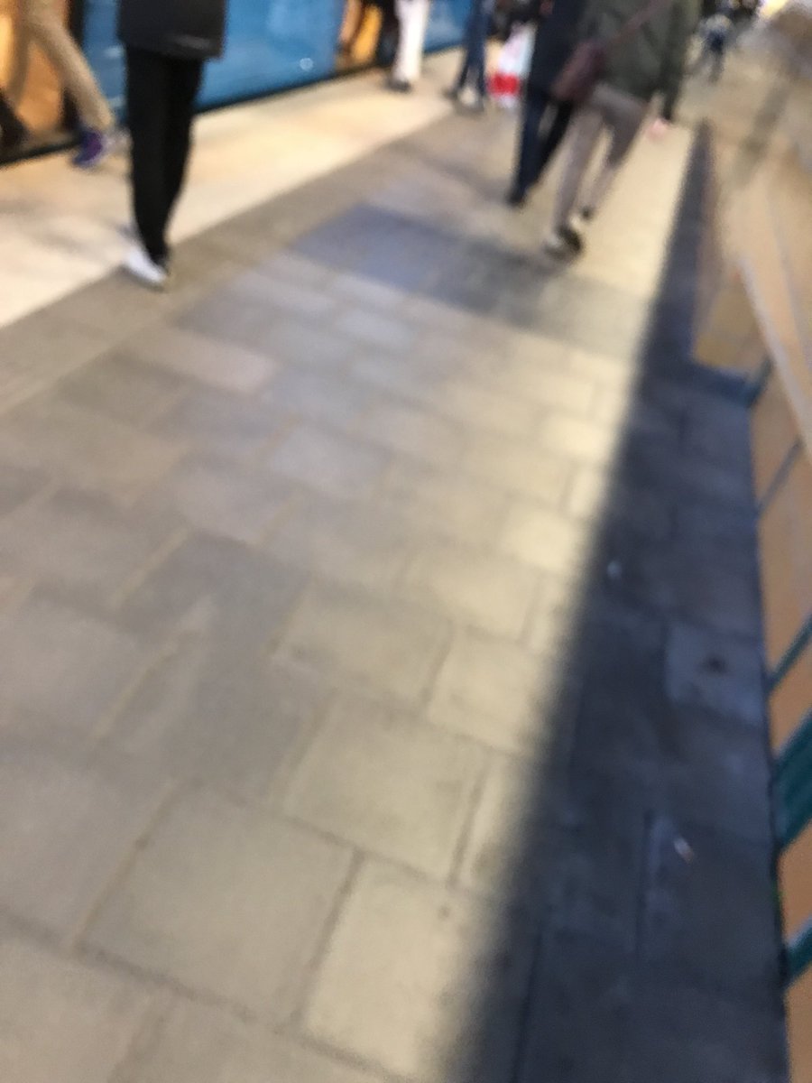 De som bor här har säkert speciella gränsgångarpass. Telefonplan/Älvsjö.