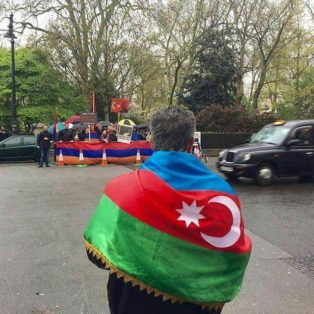 GHesenli12's tweet photo. Tek bir kişi bir tümene meydan okuyorsa, bilin ki, o Türk'tür! https://t.co/gtbKe5KRXP