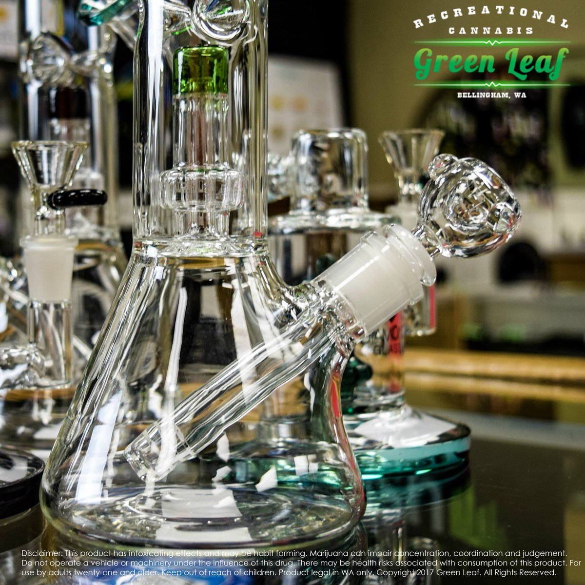 GreenLeaf_NW's tweet photo. Clear glass is essential to any stoner's collection, so you can see those milky hits! #Greenleafnw #stoneressentials #wegotit #kush #i502 https://t.co/PwPxMri9O0