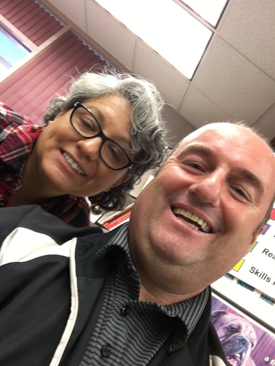 S_Pendergraph's tweet photo. Ready to learn &amp; Prepare to bring great ideas into the classroom #EdCampCoachella https://t.co/T5De4FtzQ1