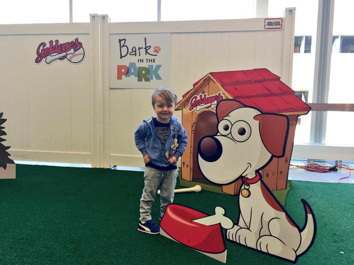 Wpg_Goldeyes's tweet photo. We’ve arrived at @WinnipegPetshow &amp;  the Goldeyes Bark in the Park Fun Zone is now open! Stop by &amp; pick up a voucher for Bark in the Park!🐶 https://t.co/Mw9F9vZ434