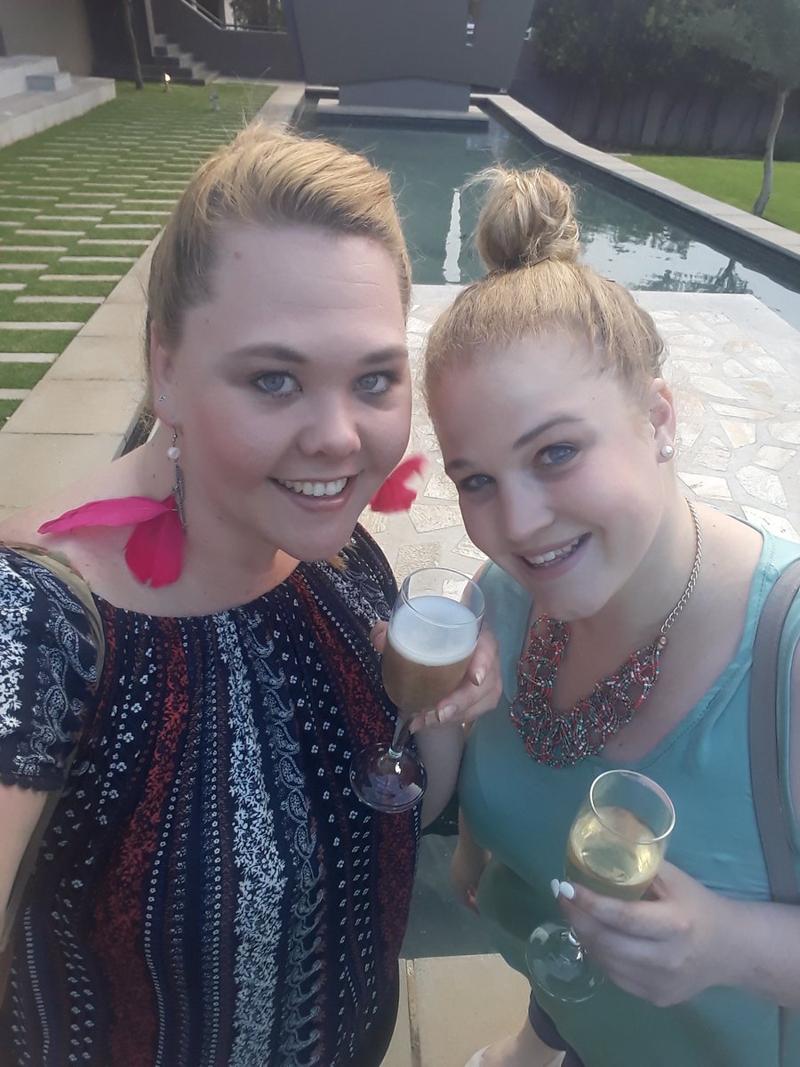 Kan jy glo @Jukebox_kykNET saai vanaand hul #500ste episode uit! Baie geluk julle! Dis lekker om jul te celebrate!