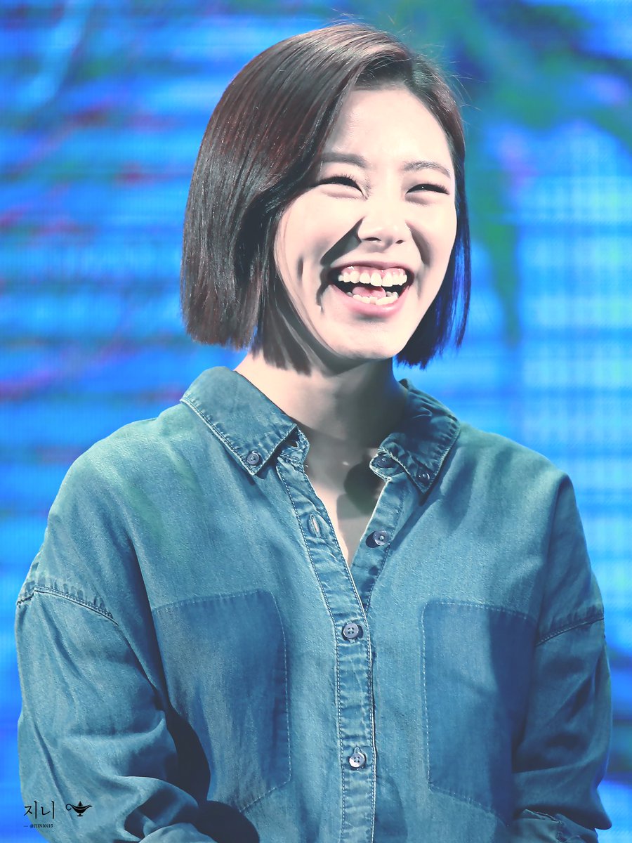 Image result for wheein smile