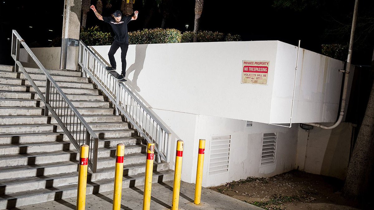 thrashermag's tweet image. It’s easy to throw superlatives around, but this edit from Birdhouse right here is absolutely mental. Wow
goo.gl/tsKbY7