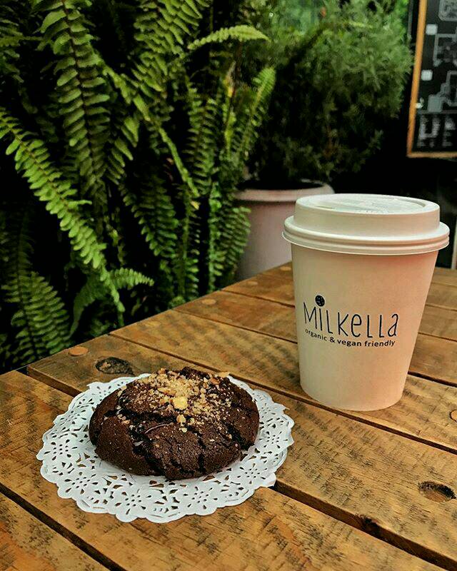 Pa'l frío y la lluvia 🍪☕️ #milkellalover
#food #foodie #veggie #vegetariano #vegan #coffeetime #coffee 📷: <a href="/latalrenata/">Renata Reyes</a>