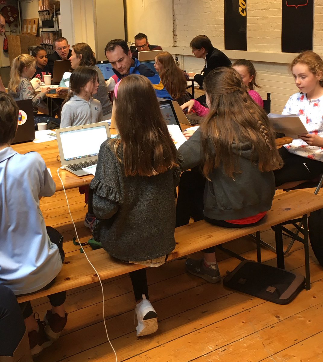 TotoroCoderdojo's tweet image. What better way to spend a stormy afternoon @coderdojo in #websummit. More girls than boys today! #GirlsWhoCode