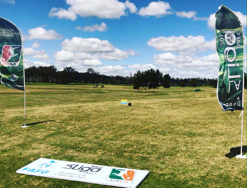 Footgolfbsas's tweet photo. A 30 minutos de comenzar ✅ 
3 Fecha de La Liga 2017 
Día increíble ☀️🏆
#Footgolf #LaLiga2017 
#Area60 #3Fecha https://t.co/FPWwvRii4P