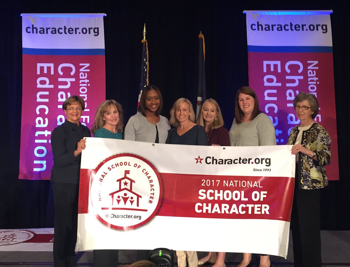 WardStarsCCISD's tweet photo. 2017 National School of Character Awards in Washington D.C @CharacterDotOrg #character2017 https://t.co/LIrWTYnf3T