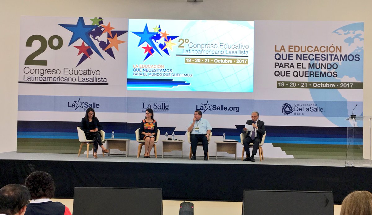 ULaSalleBajio's tweet photo. Comenzamos con la Mesa Temática: Derechos Humanos en la Educación. @LaSalleP @ULSA_OAXACA @lasallerelal #CELL2017 https://t.co/KcYivRAbtR