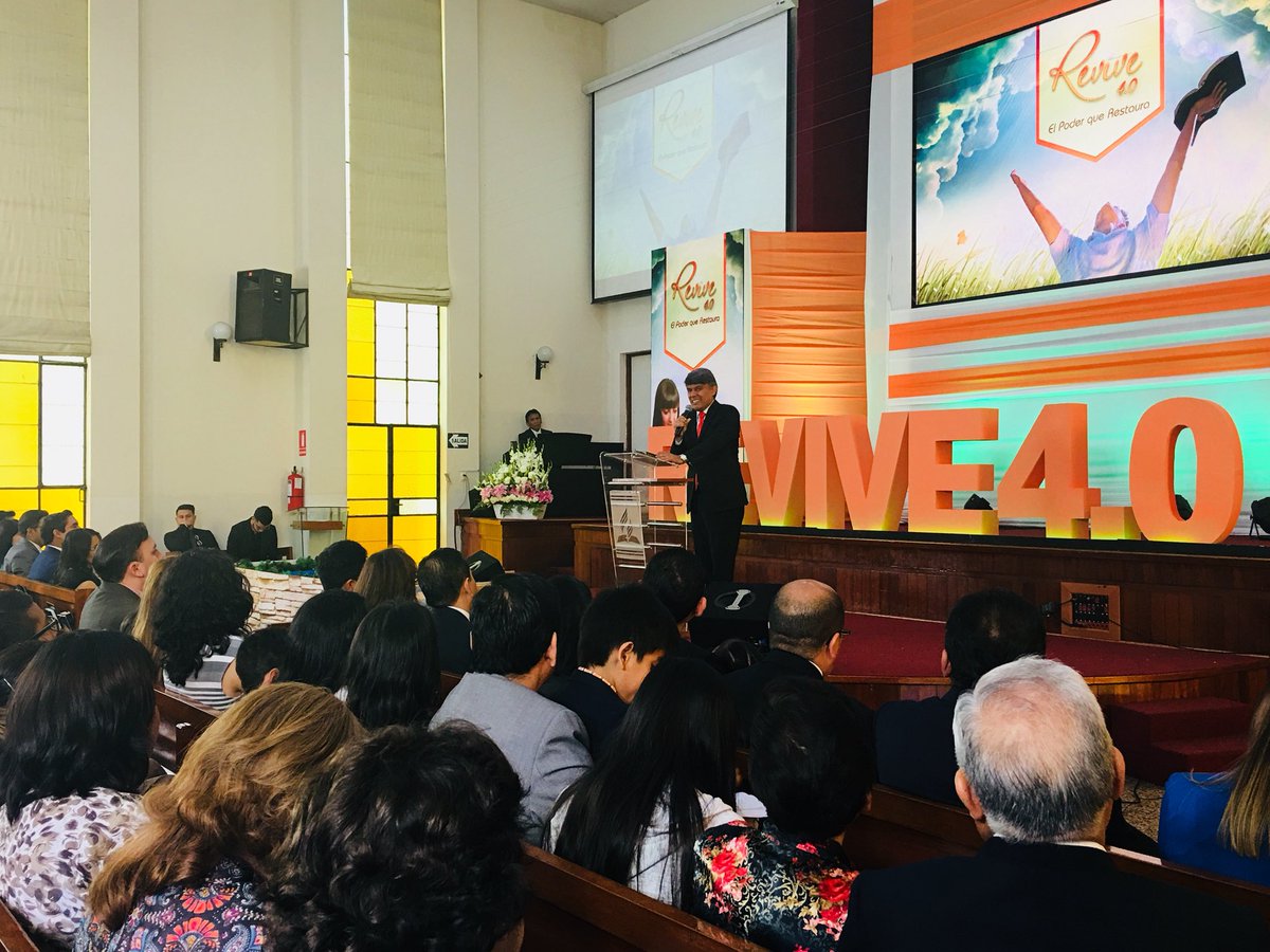 AdventistasUPS's tweet photo. “Cuando no le encuentres propósito a tu vida, recuerda que tú fuiste creado para la gloria de Dios” #Revive4 #ElPoderQueRestaura https://t.co/AMO7NkUG2W