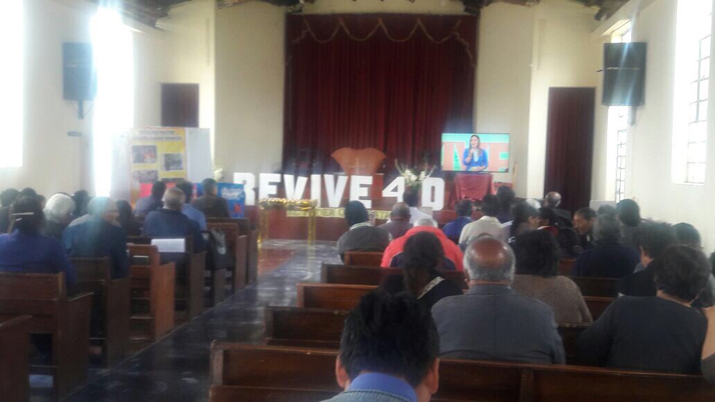 AdventistasMCP's tweet photo. Participando de #Revive4 con el tema de hoy “El Propósito de Dios para mi” #ElPoderQueRestaura https://t.co/vu02FqRzaM