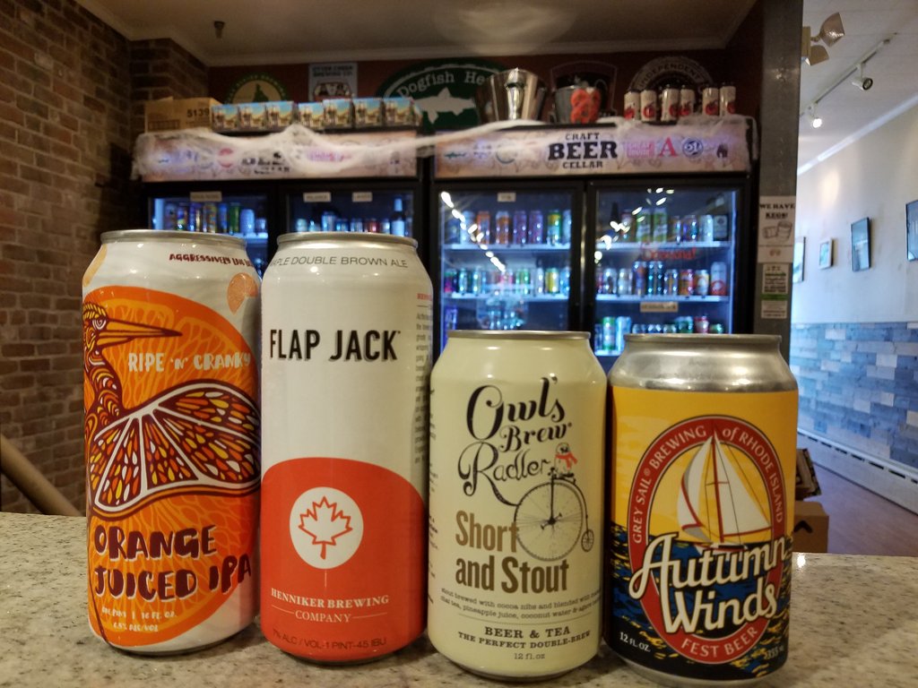 CoutoBob's tweet photo. @cbc_plymouth Fall tasting with @StonyCreekBeer @hennikerbrewing @TheOwlsBrew &amp; @GreySail try one or try them all! https://t.co/iUH6VDmwK5