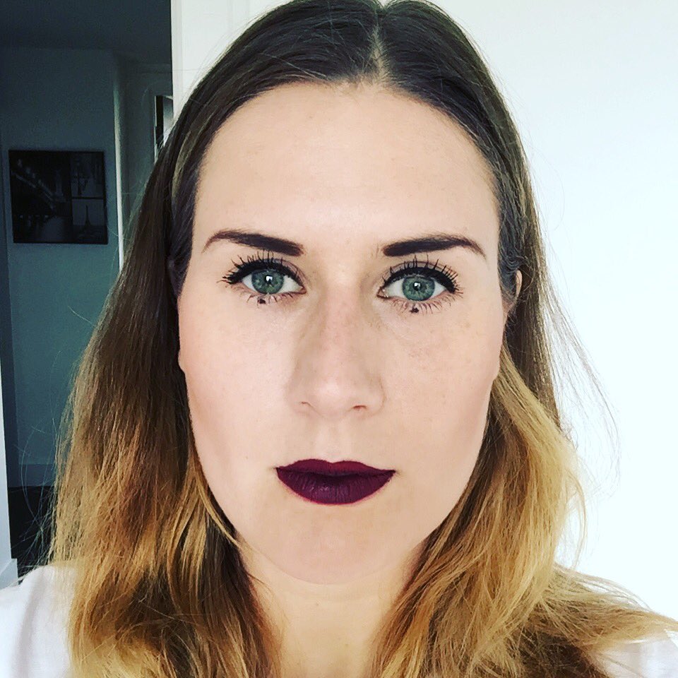 New look, like? 💋#londonsinger #artist #rock #pop #newlook #makeup #livemusic #songwriter