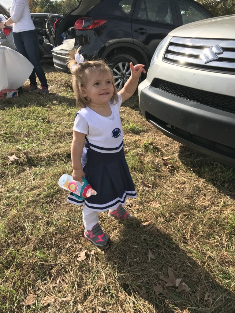 DIshler12's tweet photo. My daughter throwing up the #1! Ready for game day! #PSUvsMich #weare #letsgostate @coachjfranklin @PennStateFball https://t.co/lfknoURsfb