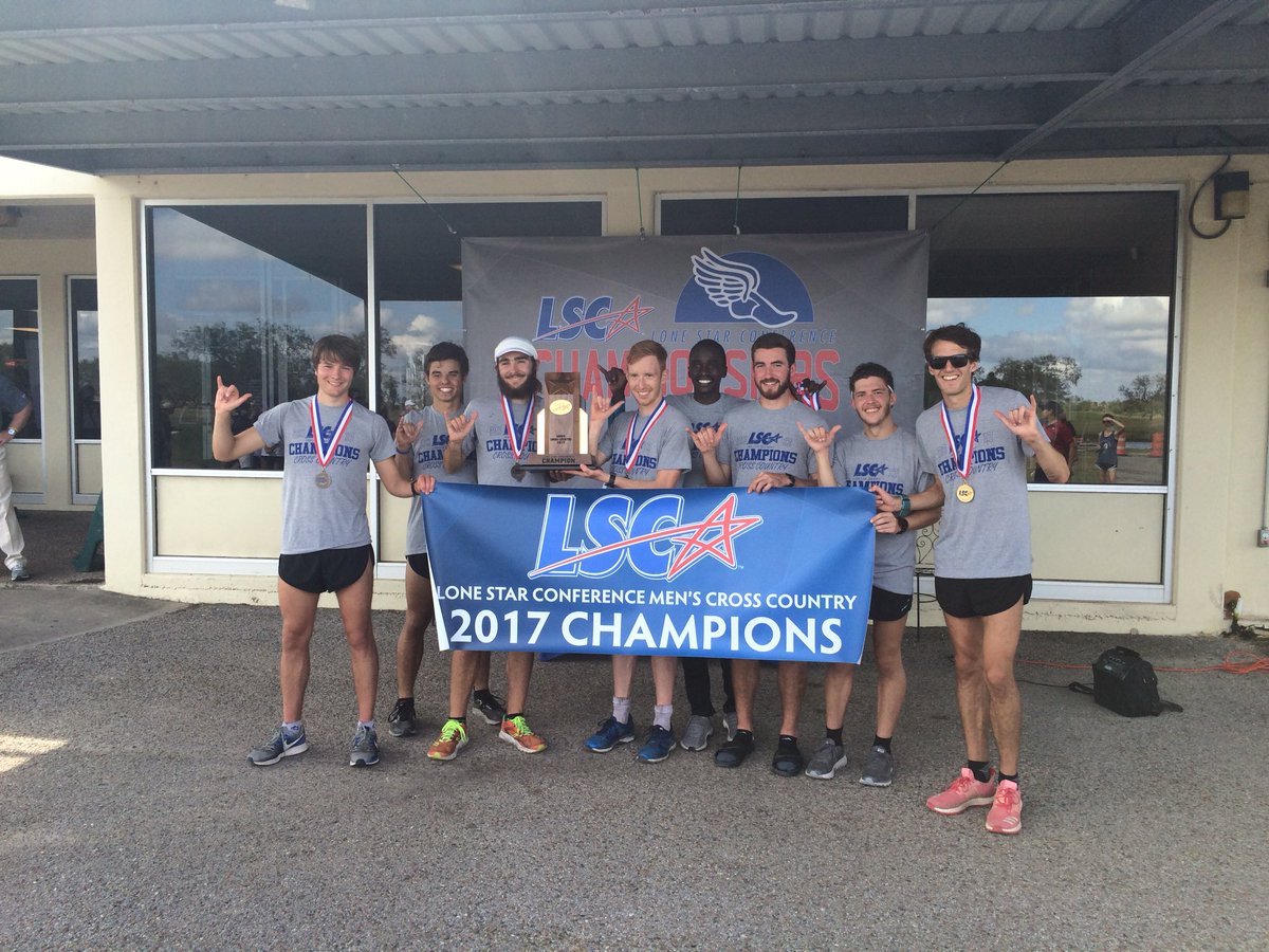 WTAMU_XCTF's tweet photo. 2017 LSC Champions winning with 23 points! #gobuffs #LSC #WTXC #Champions https://t.co/M7iVD9HuzB