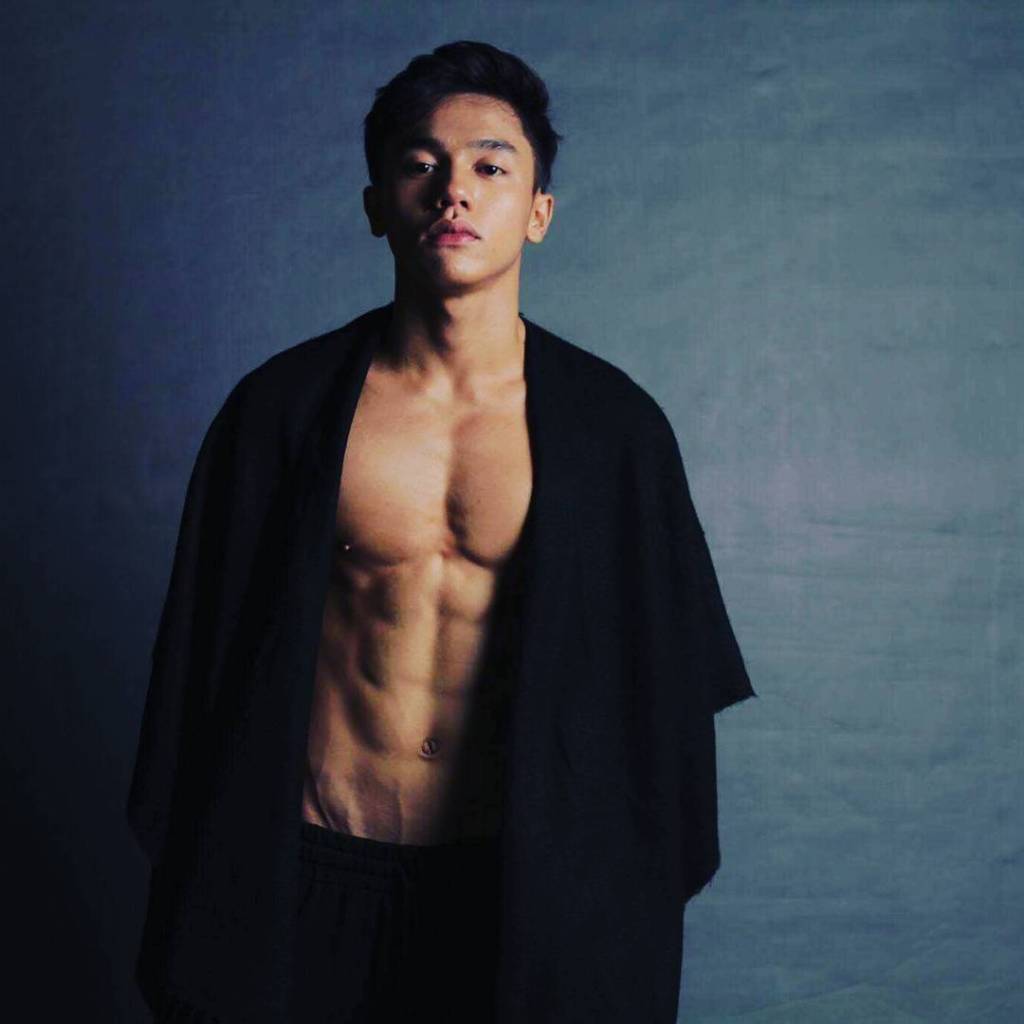 tenchunk's tweet photo. Carlo Pasion https://t.co/RgdKN5eXSN https://t.co/8rtARIpEMc