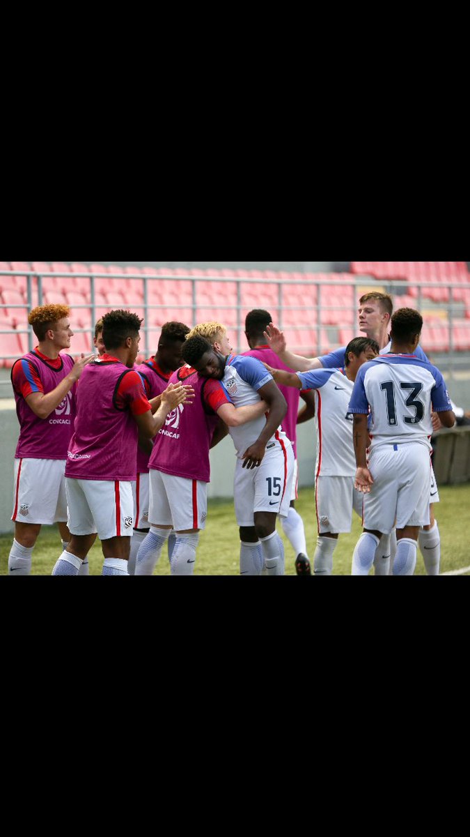 andrewcarleton7's tweet photo. Thankyou for making this the best few years of my life.We came up short but we have no regrets.This is a special group &amp; we are 1 big family https://t.co/UPYzCiQ3Sd