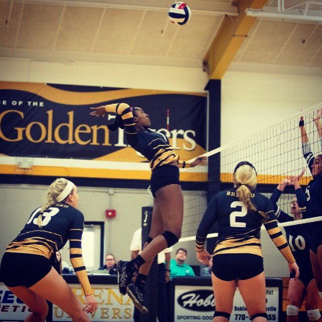 Took a W off Tennessee Wesleyan today! Great win for your Golden Tigers in the fourth set. Fought hard every point! Great job Brenau! 🐯🏐