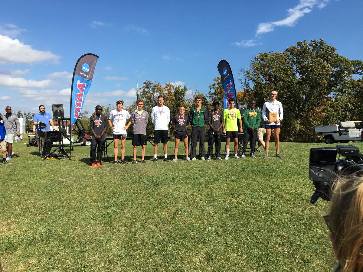 ESUCrossCountry's tweet photo. Awesome race today by @newkiiiiirk He placed 9th for All-MIAA honors #StingersUp https://t.co/q6e93RVH5n