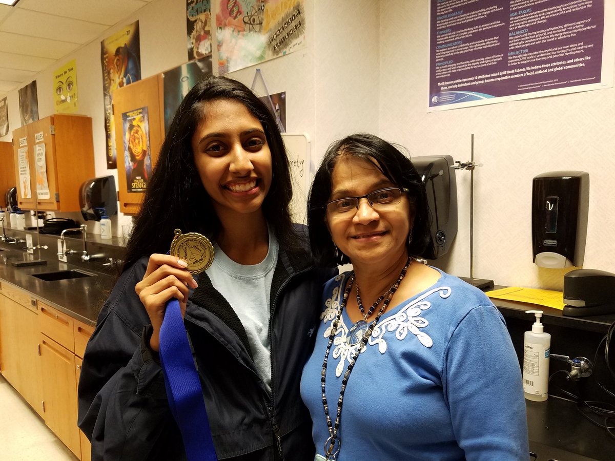 SandyKulkarnee's tweet photo. Congratulations to Meghana Nadella, winning 1st placement category award #ScienceProject at TJAS. #proudteacher #AllenScience #ahseaglelife https://t.co/Or7DzTKdz2