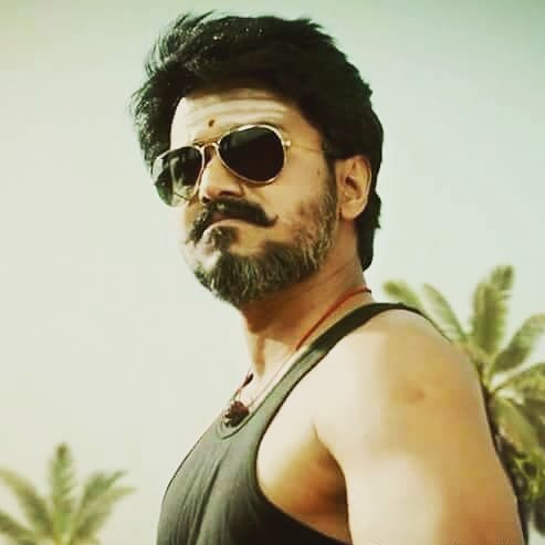 Ivinraj3's tweet photo. #Social_Media_King #MERSAL Enters 100cr club in just 3 days 

#THALAPATHY's 5th 100cr movie &amp; 2nd movie in 2017 

SENSATIONAL MERSAL https://t.co/Kg6WybHGv0