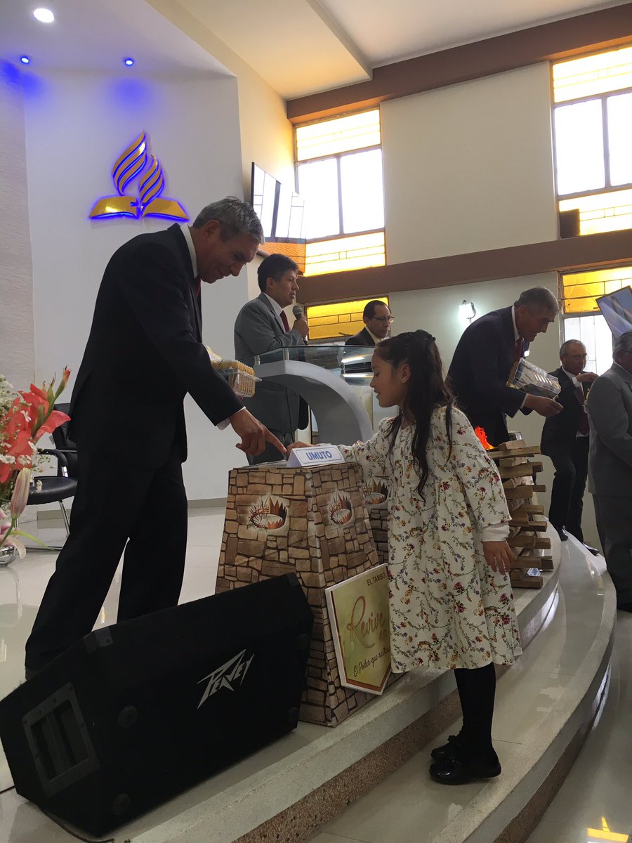 madeleinehm's tweet photo. Nuestro niños renuevan su compromiso con Dios #Revive4 #ElTambo #MAC @AdventistasUPS @JulioIASDMAC @JulioIASDMAC @EnzoChavez @EDINSONVASQUEZ https://t.co/x1tNVL7bV3