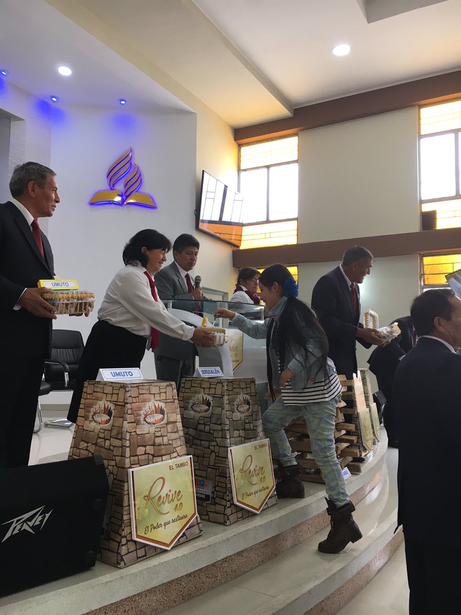 madeleinehm's tweet photo. Nuestro niños renuevan su compromiso con Dios #Revive4 #ElTambo #MAC @AdventistasUPS @JulioIASDMAC @JulioIASDMAC @EnzoChavez @EDINSONVASQUEZ https://t.co/x1tNVL7bV3