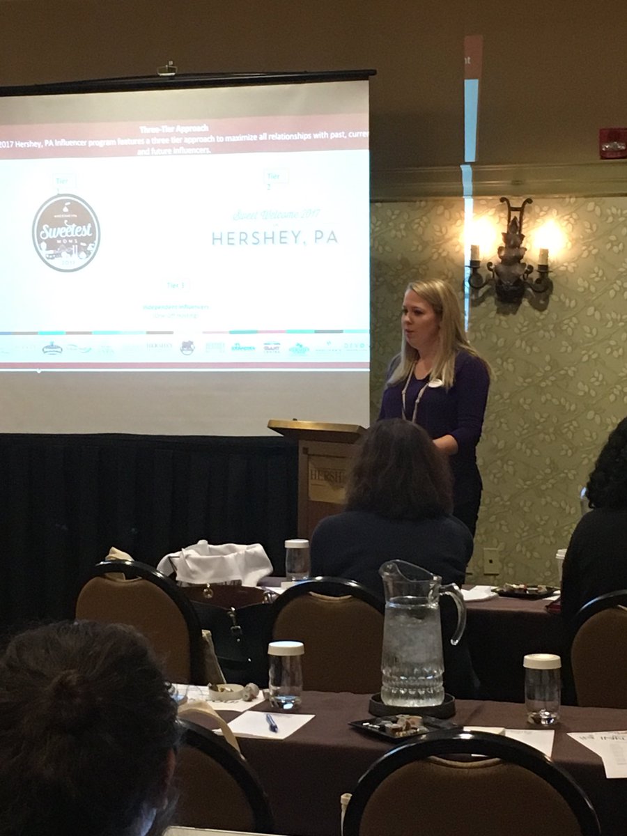 byisummit's tweet photo. Learning about ways to work with Hershey from @KayleeDugan ! #sweetestmoms #byisummit https://t.co/hNkB9jFzWH