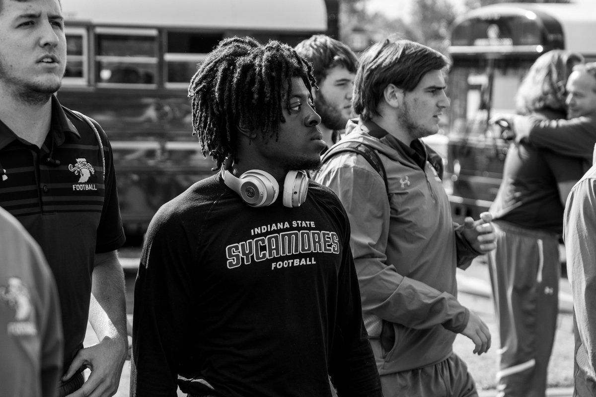 IndStFB's tweet photo. Trees are in the building. #MarchOn https://t.co/CTia0Sg933