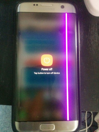 sajannagpalMD's tweet photo. Pink line on @SamsungGulf device. They won't fix or help repair.@SamsungMobileUS refuses to help too. Stuck in the red tape #samsungpinkline https://t.co/Nu27eVmfSq