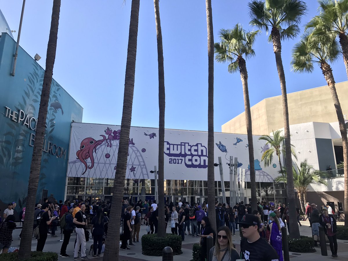Love seeing #TwitchCon grow every year.