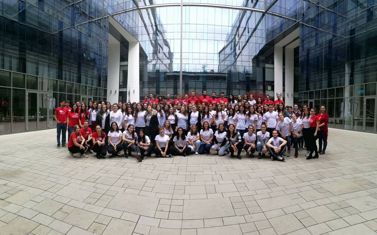 RailsGirlsCluj tweet media