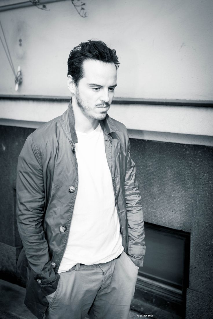 Happy 41st Birthday to Andrew Scott!     