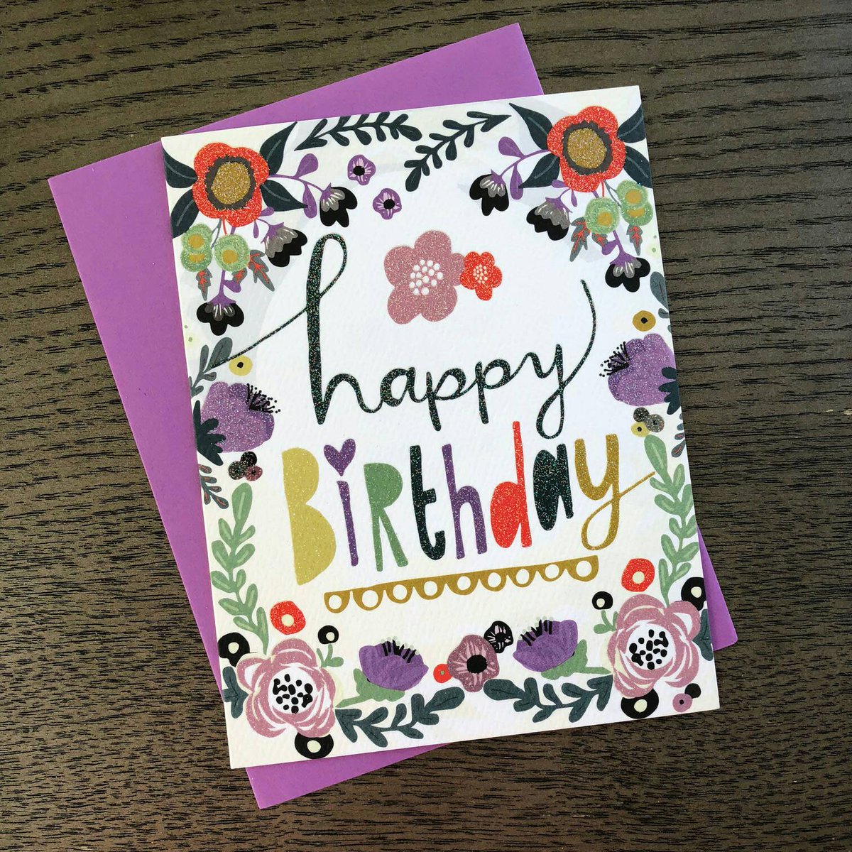 #happybirthday on this #happysaturday! From @ginabdesigns with @afresbunch artist @melissanicholson #freshandfestive #partypartyparty