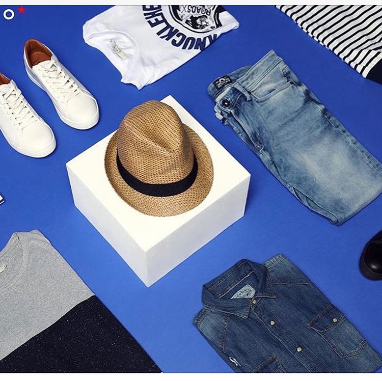 hat place in the mall